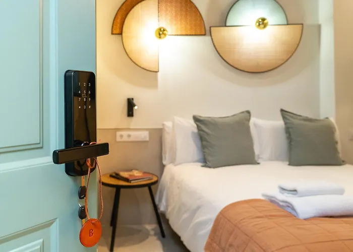 Galera Rooms